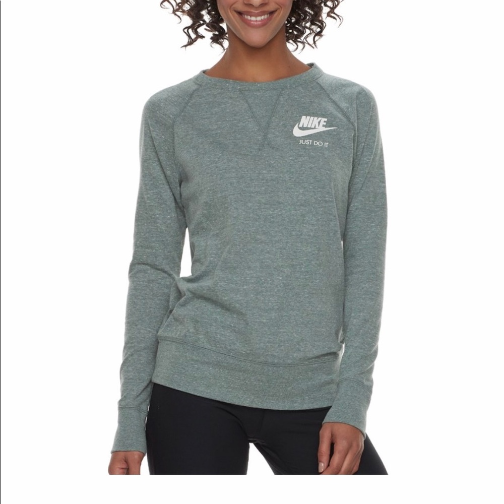 Nike Top